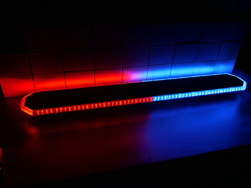 LED rampa 1400mm, oranžovo červeno/modrá+biela, 10-30V, ECE